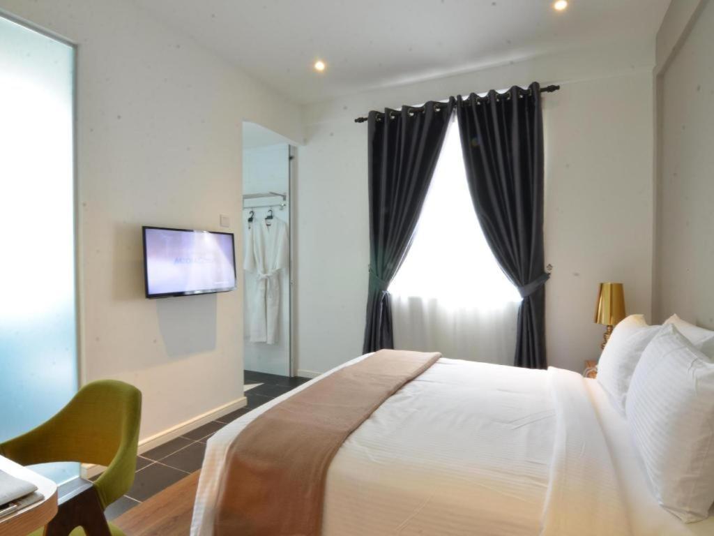 ดิ อาร์เดนส์ โฮเต็ล - ออสติน Hotel ยะโฮร์บาห์รู ภายนอก รูปภาพ