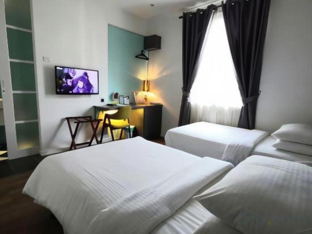 ดิ อาร์เดนส์ โฮเต็ล - ออสติน Hotel ยะโฮร์บาห์รู ภายนอก รูปภาพ