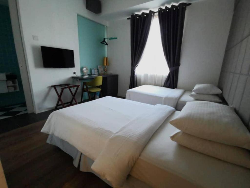 ดิ อาร์เดนส์ โฮเต็ล - ออสติน Hotel ยะโฮร์บาห์รู ภายนอก รูปภาพ