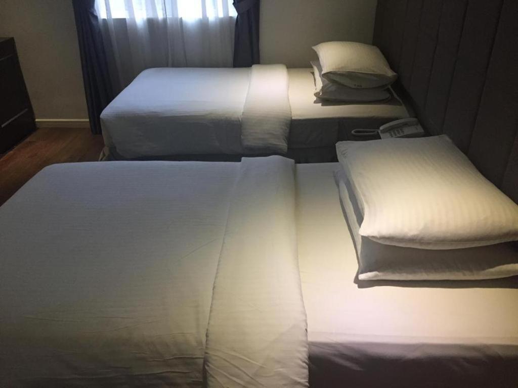 ดิ อาร์เดนส์ โฮเต็ล - ออสติน Hotel ยะโฮร์บาห์รู ภายนอก รูปภาพ